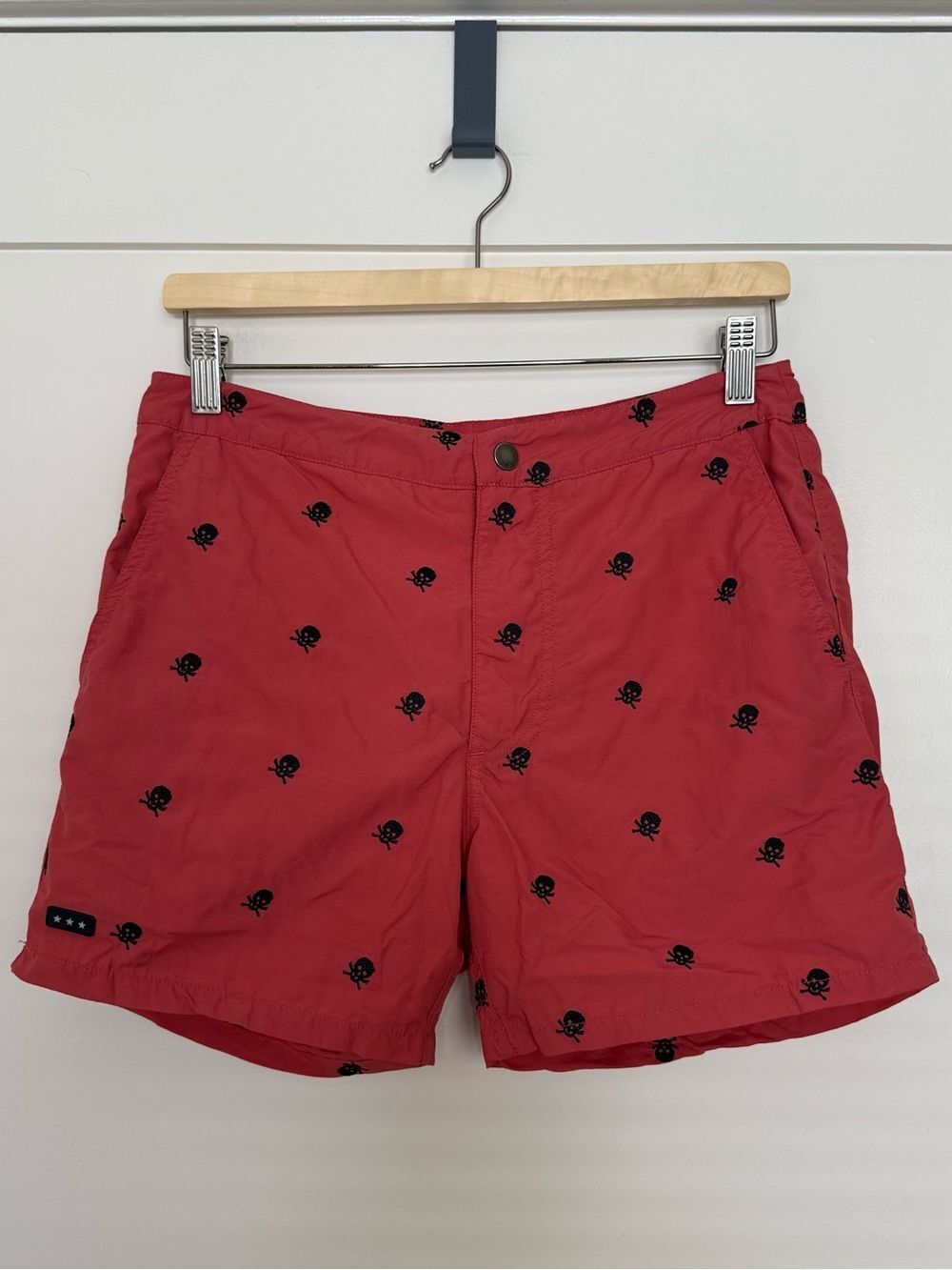 John Varvatos Swim Trunks Mens Sz 31 Pink Skull Bones Embroidered Beach Resort